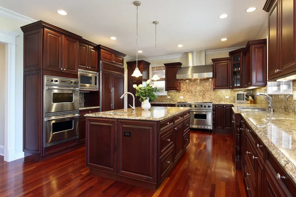 Kitchen Cabinet Refacing vs Kitchen Cabinet Replacement